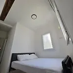 The Cranberries ホステル