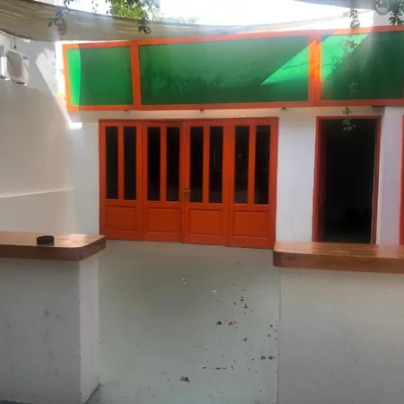 旅馆 The Cranberries